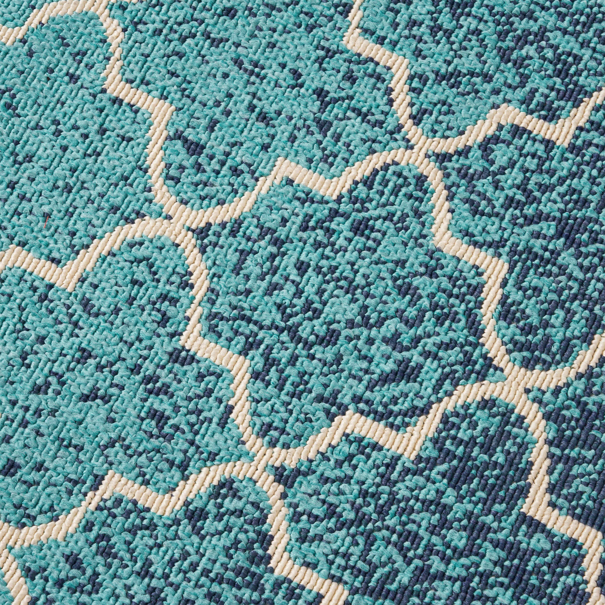 Sweety Outdoor Ombre Area Rug, Blue and Ivory