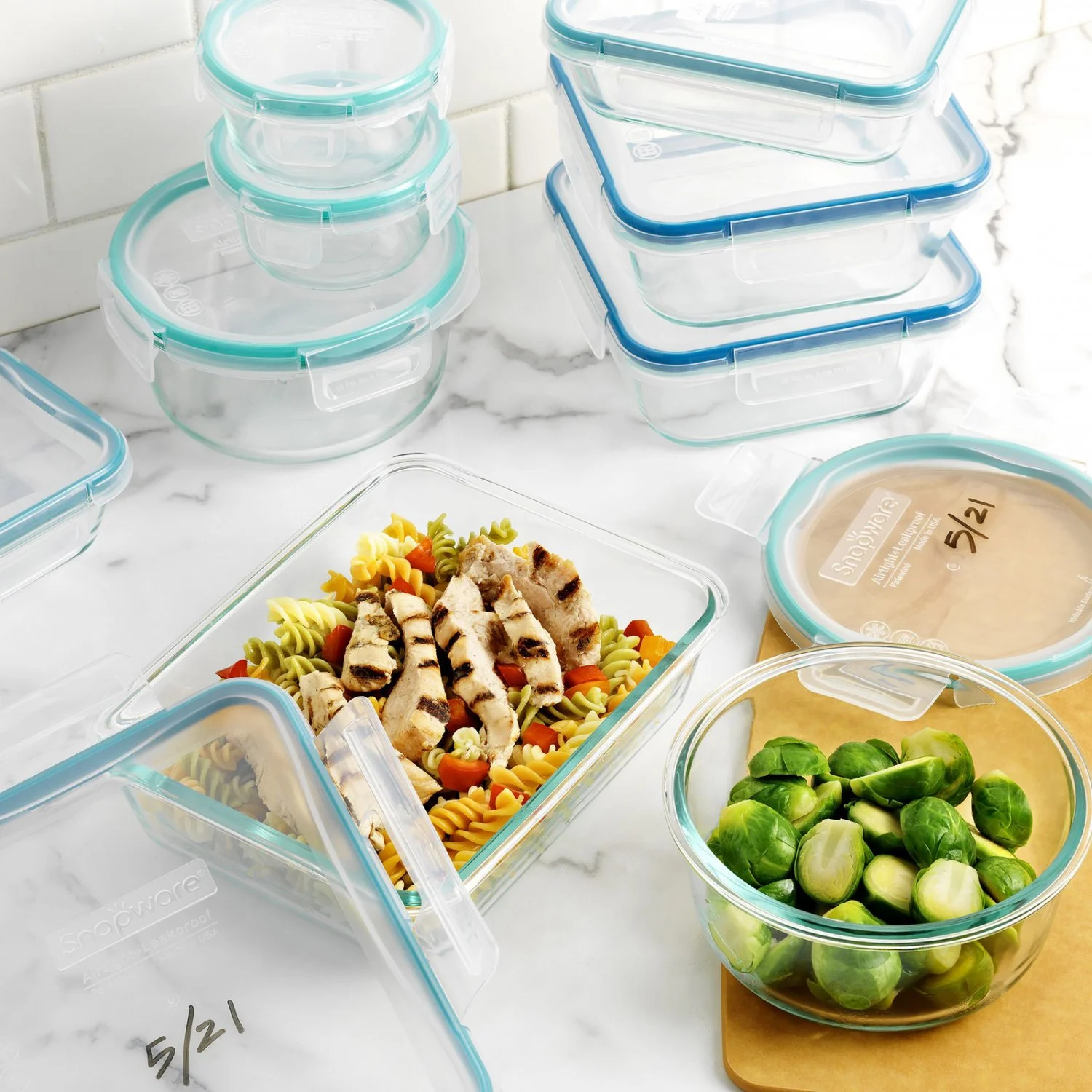 Snapware Pyrex 18-piece Glass Food Storage Set， Airtight， Leak-Proof