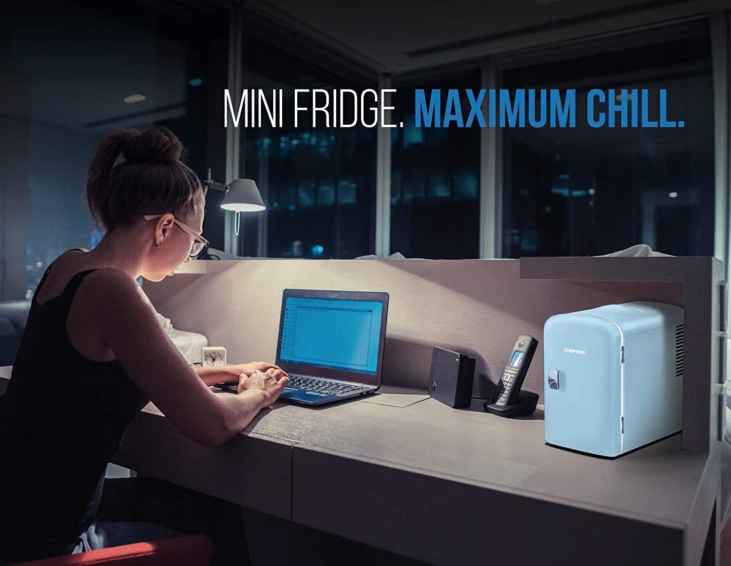 Chefman Mini Portable Blue Personal Fridge Cools Or Heats and Provides Compact Storage For Skincare， Snacks， Or 6 12oz Cans W/ A Lightweight 4-liter Capacity To Take On The Go