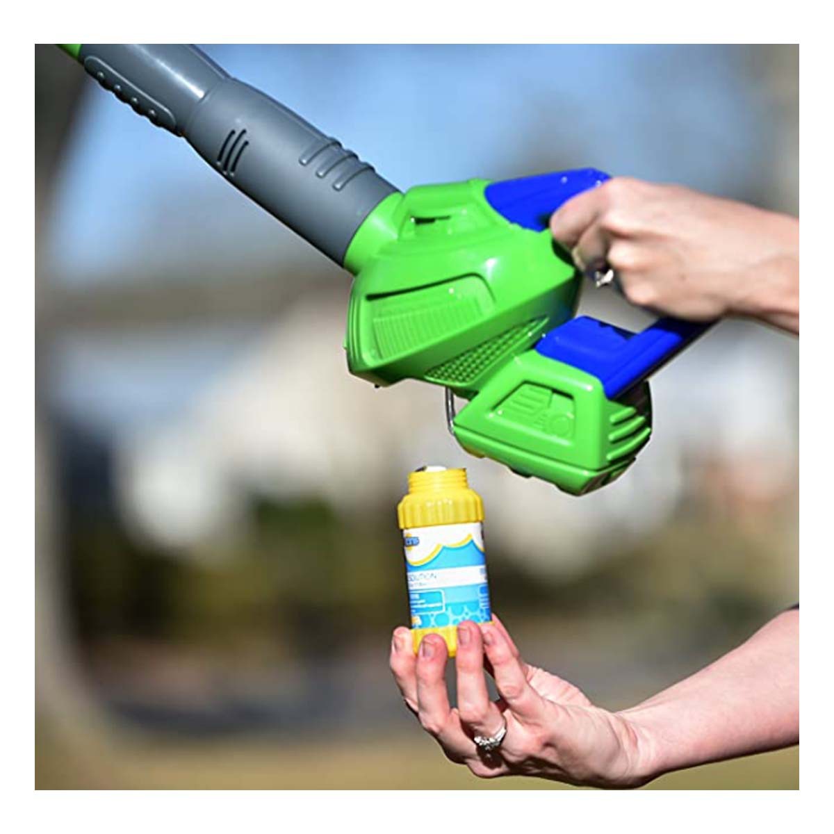 Maxx Bubbles Bubble-N-Fun Toy Leaf Blower