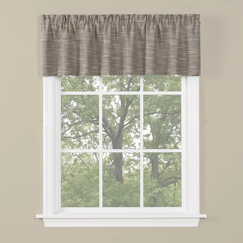 Saturday Knight， Ltd. Copeland Window Valance