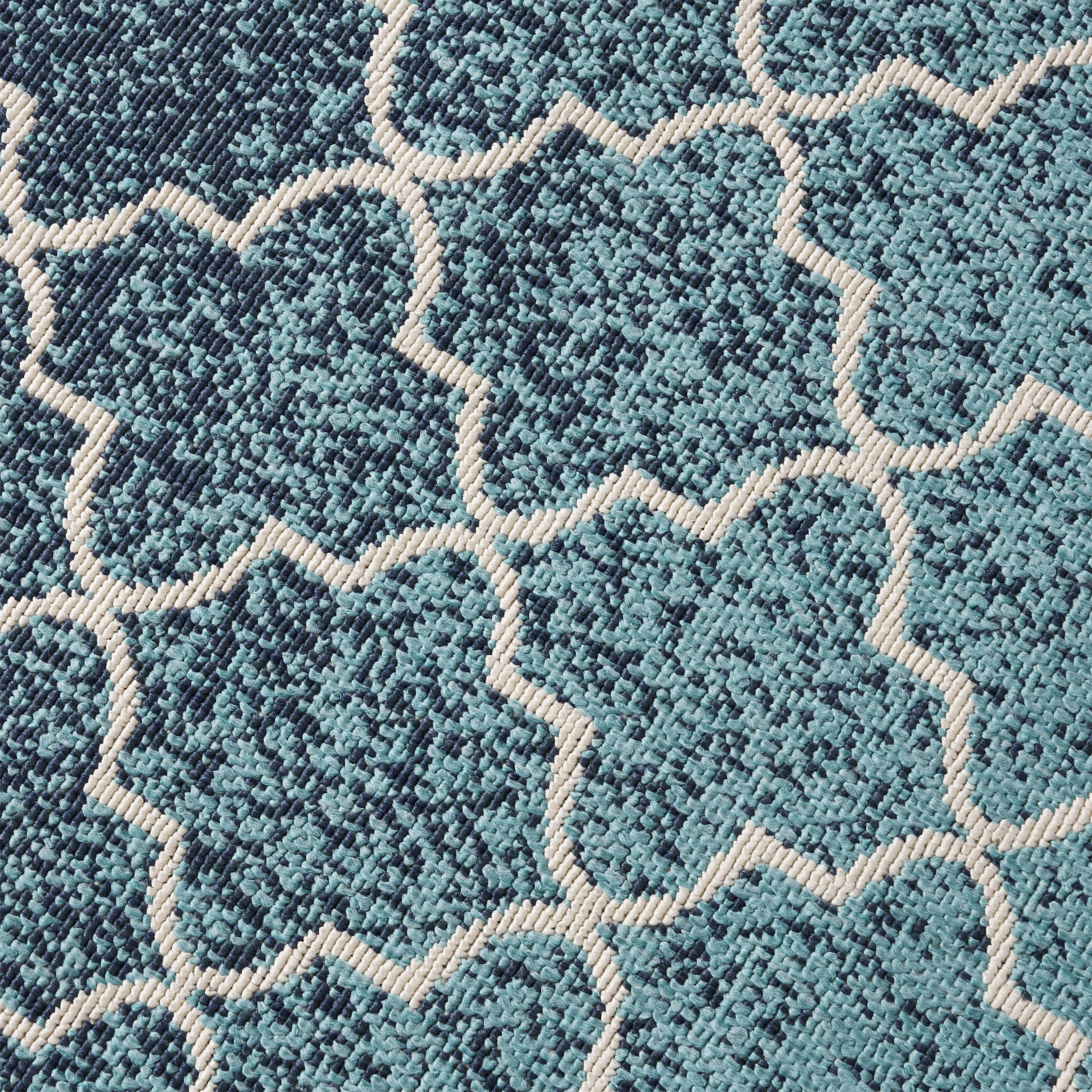 Sweety Outdoor Ombre Area Rug, Blue and Ivory