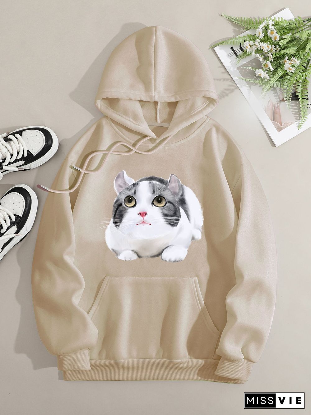 Printed on front Kangaroo Pocket Hoodie Long Sleeve for Women Pattern  Gray and White Cat