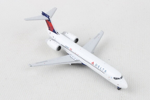 GeminiJets GJ2103 Gemini Delta 717 200 1/400 Reg N...