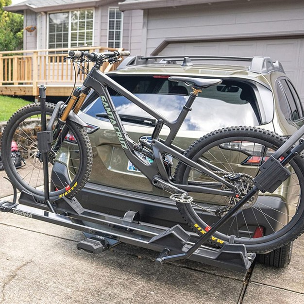 Yakima Stagetwo 1 25 Inch Premium 4 Bike Tiered Adjustable Tray Hitch Bike Rack Accommodates 52 Inches Wheelbases With Remote Tilt Lever And Sks Locks