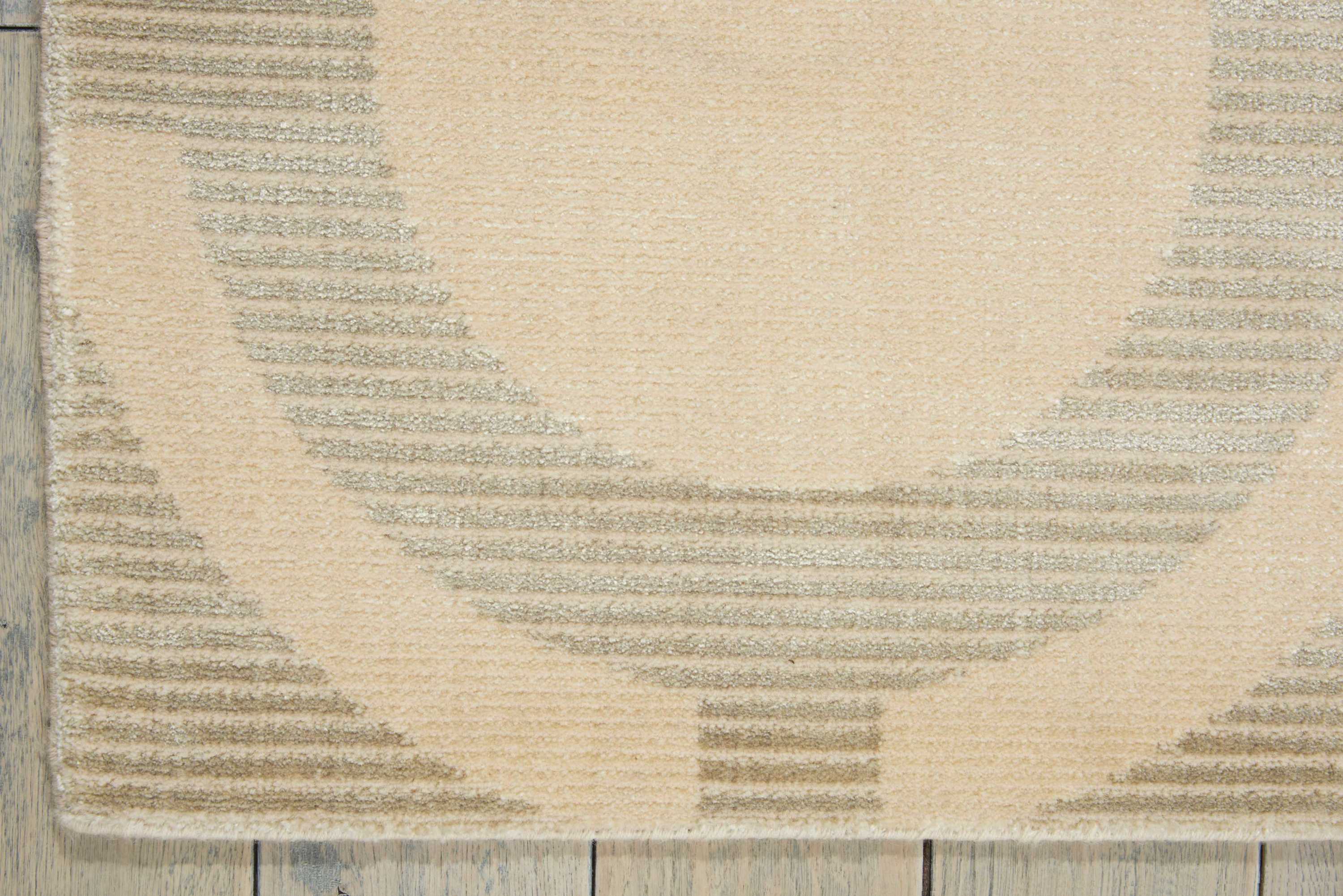 Luminance Hand Loomed Cream/Grey Rug