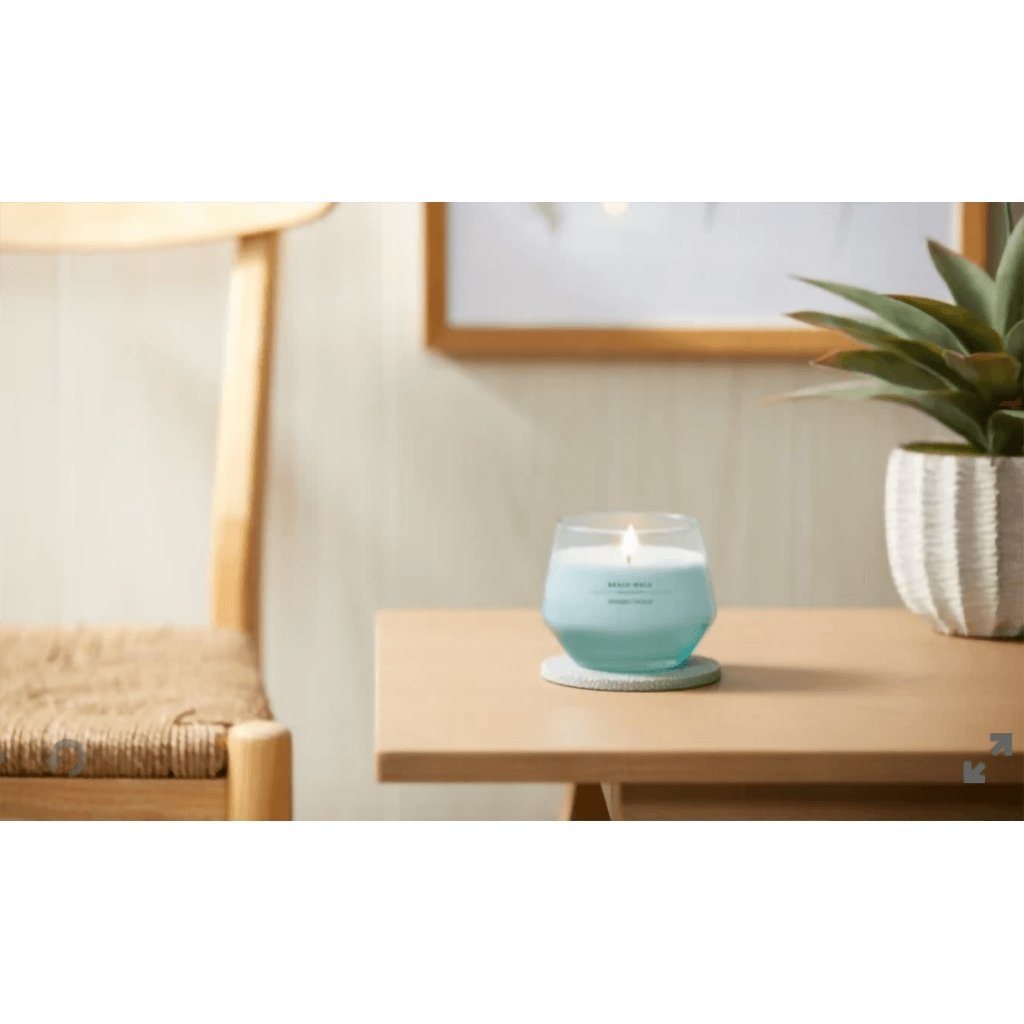 Yankee Candle  Studio Collection in Beach Walk®