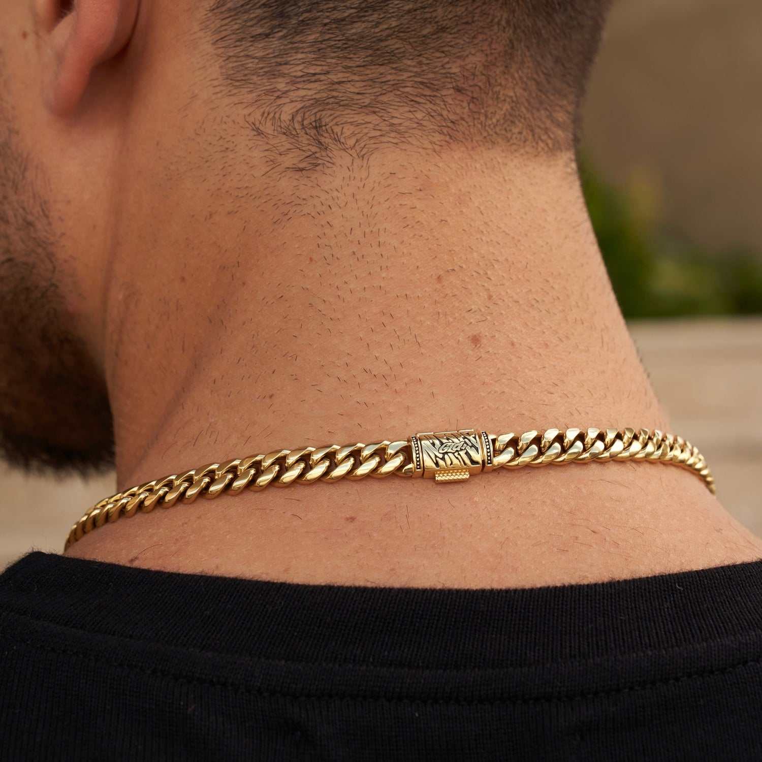 Miami Cuban Link Chain in Yellow Gold - 8mm