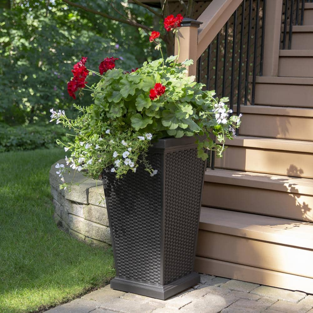 Mayne Wellington 28 in. Tall Black Polyethylene Planter 5863-B