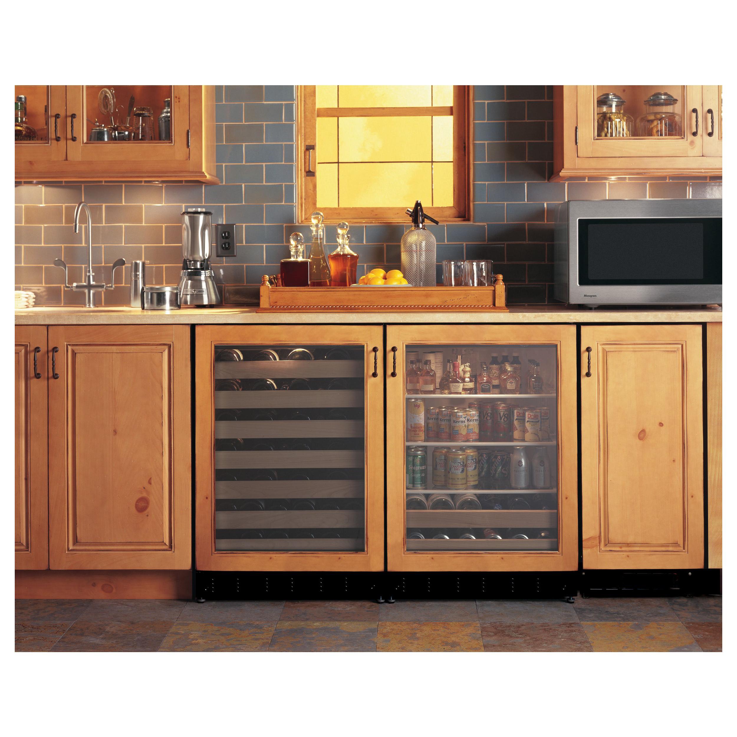 Monogram 5.5 cu. ft. Built-in Beverage Center ZDBI240HII