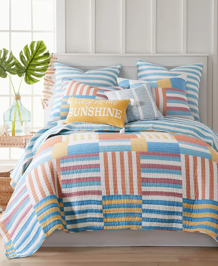 Levtex Sol Stripe Patch Applique Decorative Pillow， 18