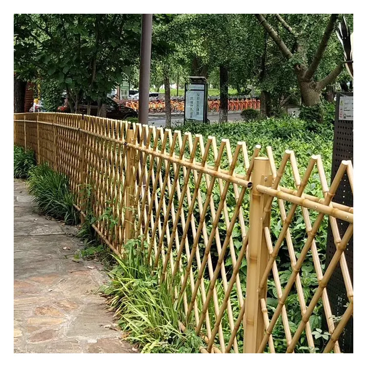 High Quality Low Price Factory Supply China Powder Coated Green/Yellow Garden Bamboo Fence