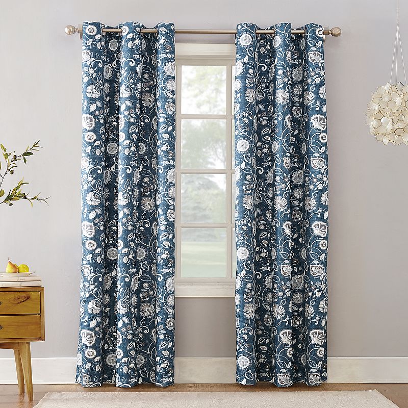 Sun Zero 1-Panel Jorah Thermal Insulated Curtain