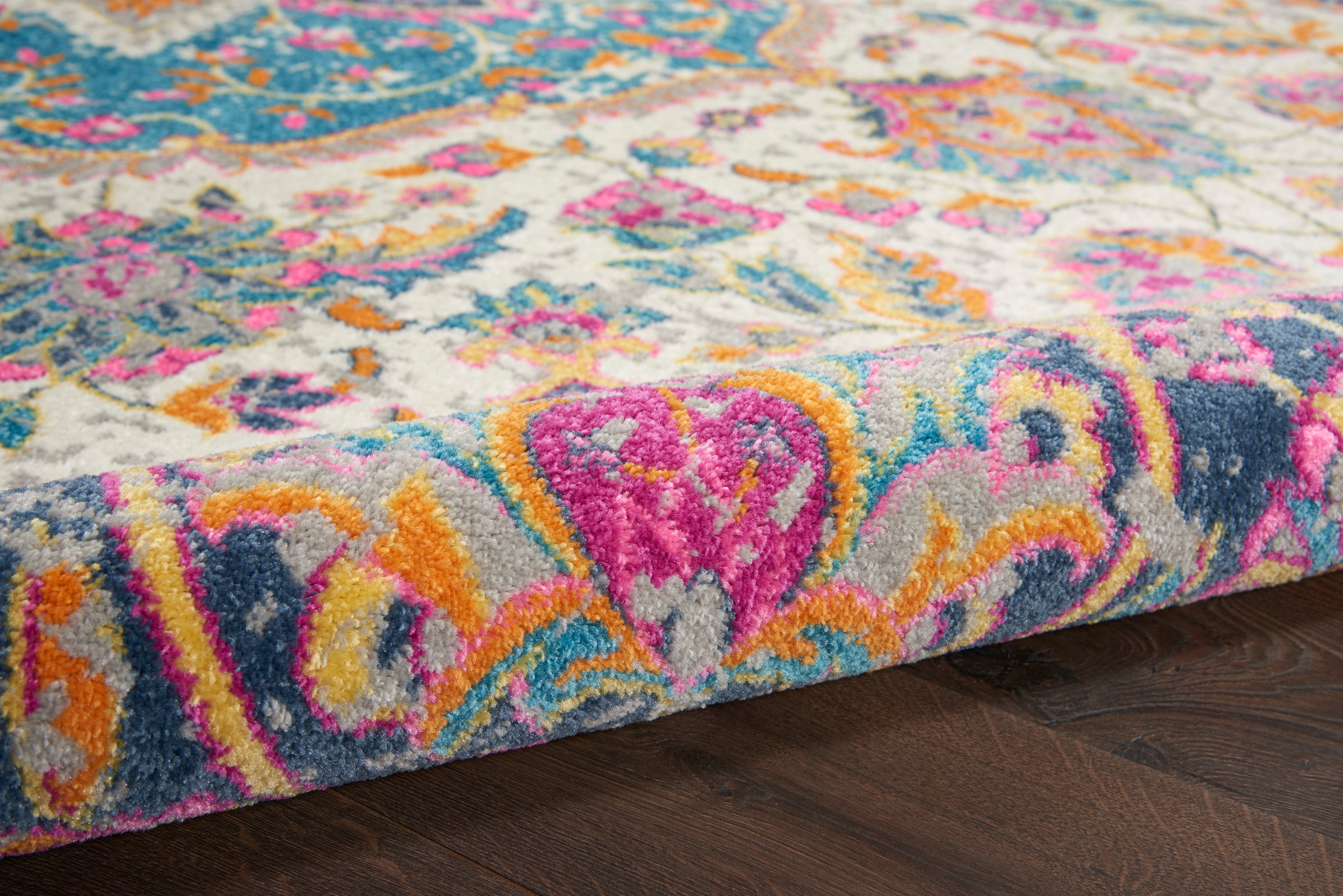 Nourison Passion Persian Ivory/Multi 5'3