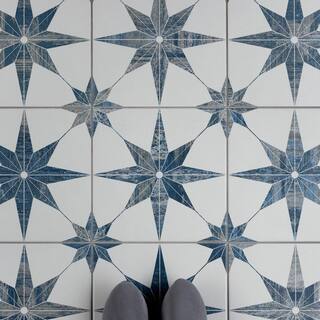 Merola Tile Cassis Stella Blue 9-34 in. x 9-34 in. Porcelain Floor and Wall Tile (10.88 sq. ft.Case) FCD10CSTBL