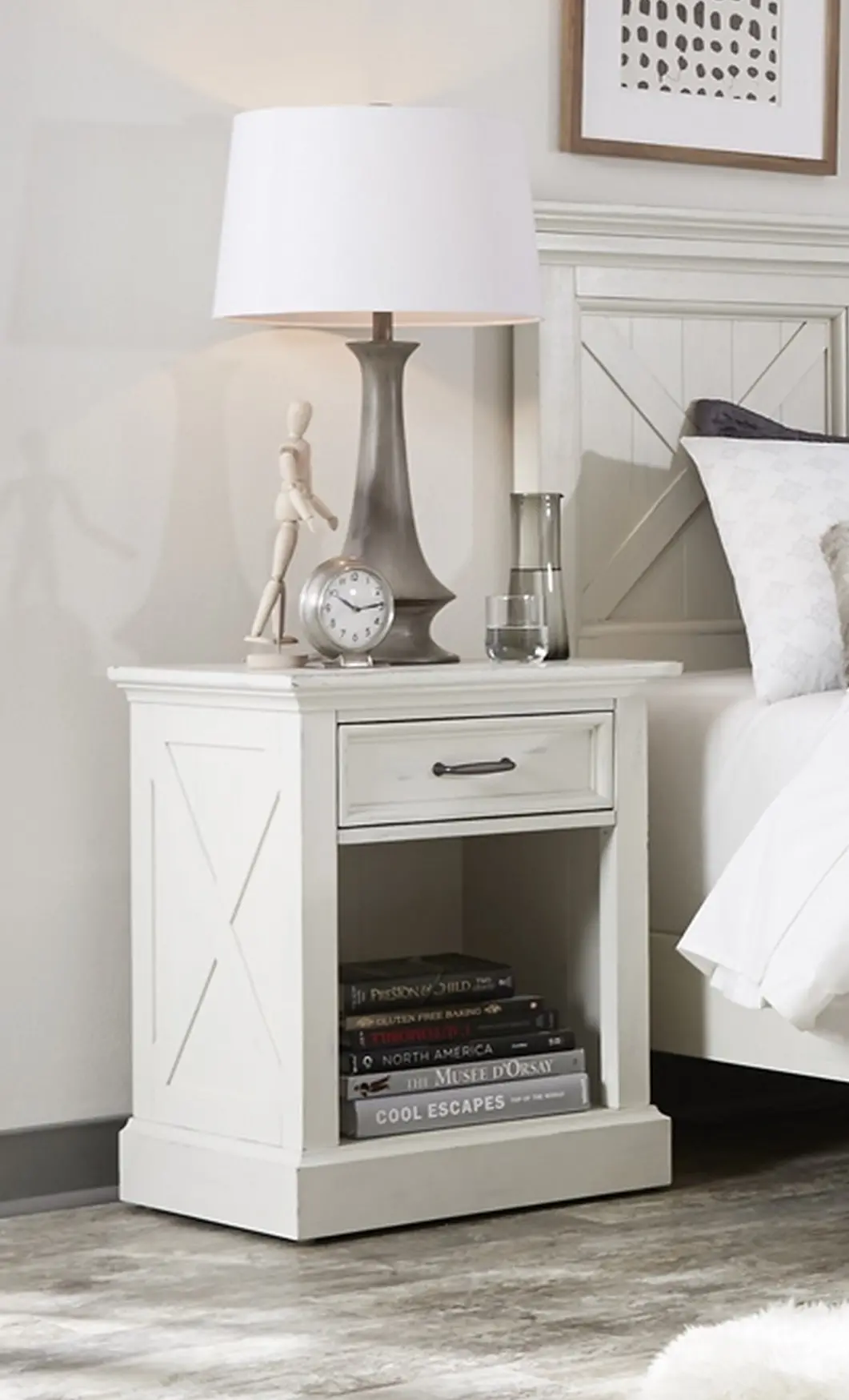 Seaside Lodge Off-White Nightstand