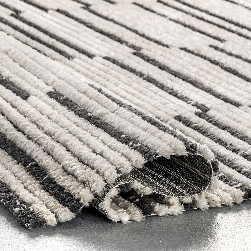 nuLoom Liz Textured Soft Shaggy Stripes Area Rug