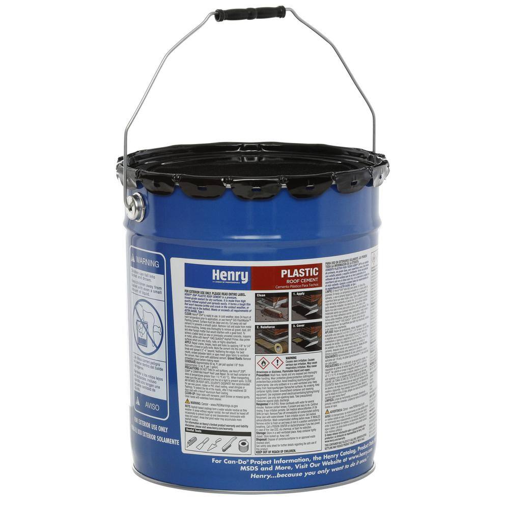 Henry 204 Plastic Roof Cement 4.75 gal. HE204571