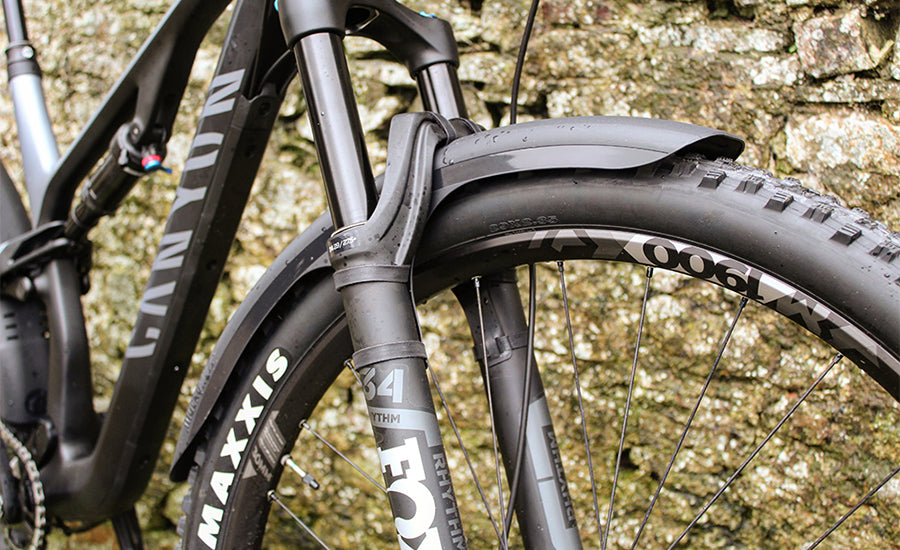 Mucky Nutz Mug Guard Fender - Short - Black