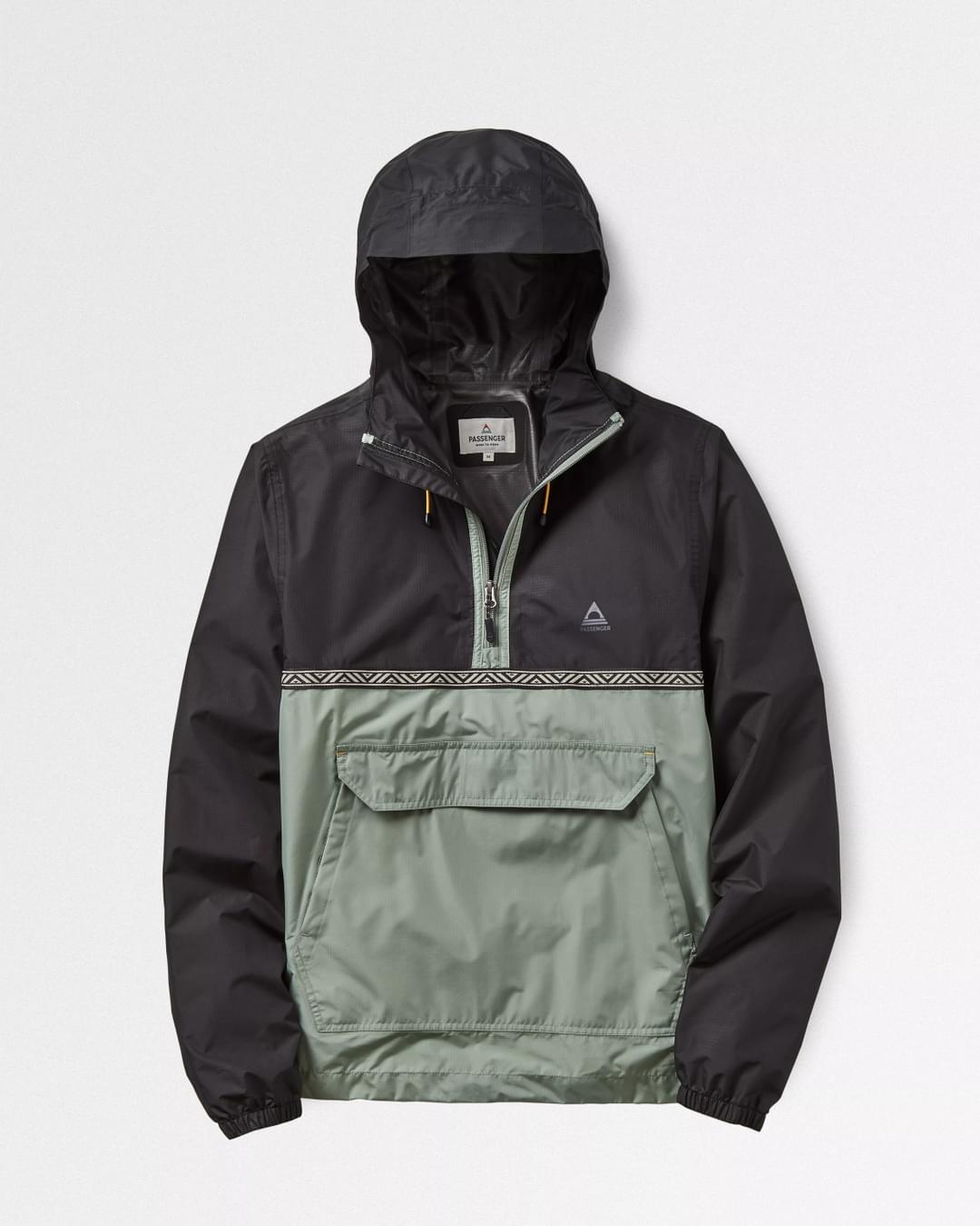 Flow 1/2 Zip Recycled Water Resistant Jacket - True Black/Pistachio