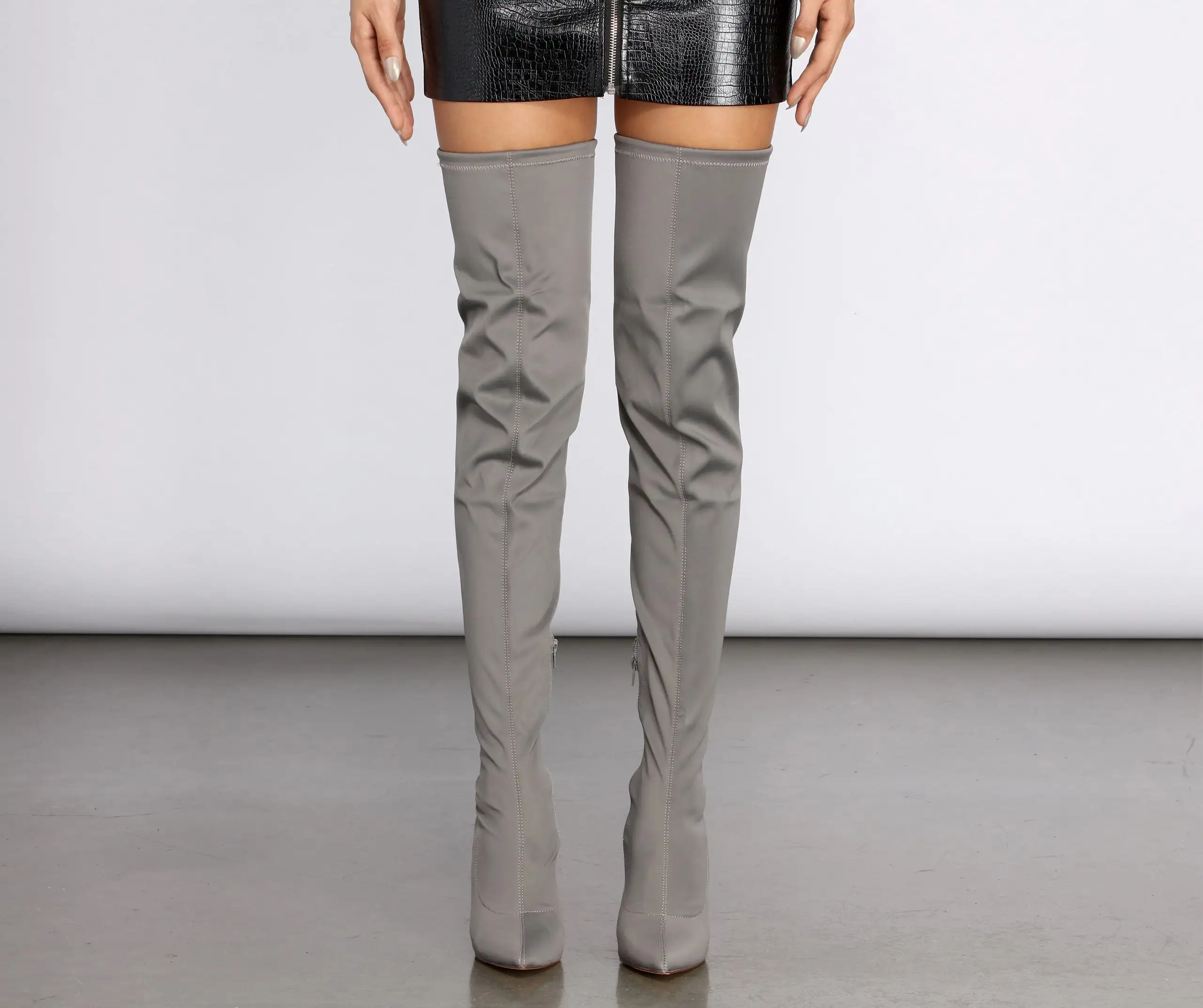 A Posh Vibe Thigh high Stiletto Boots