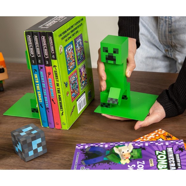 Ukonic Minecraft 6 inch Creeper Bookends Set Of 2