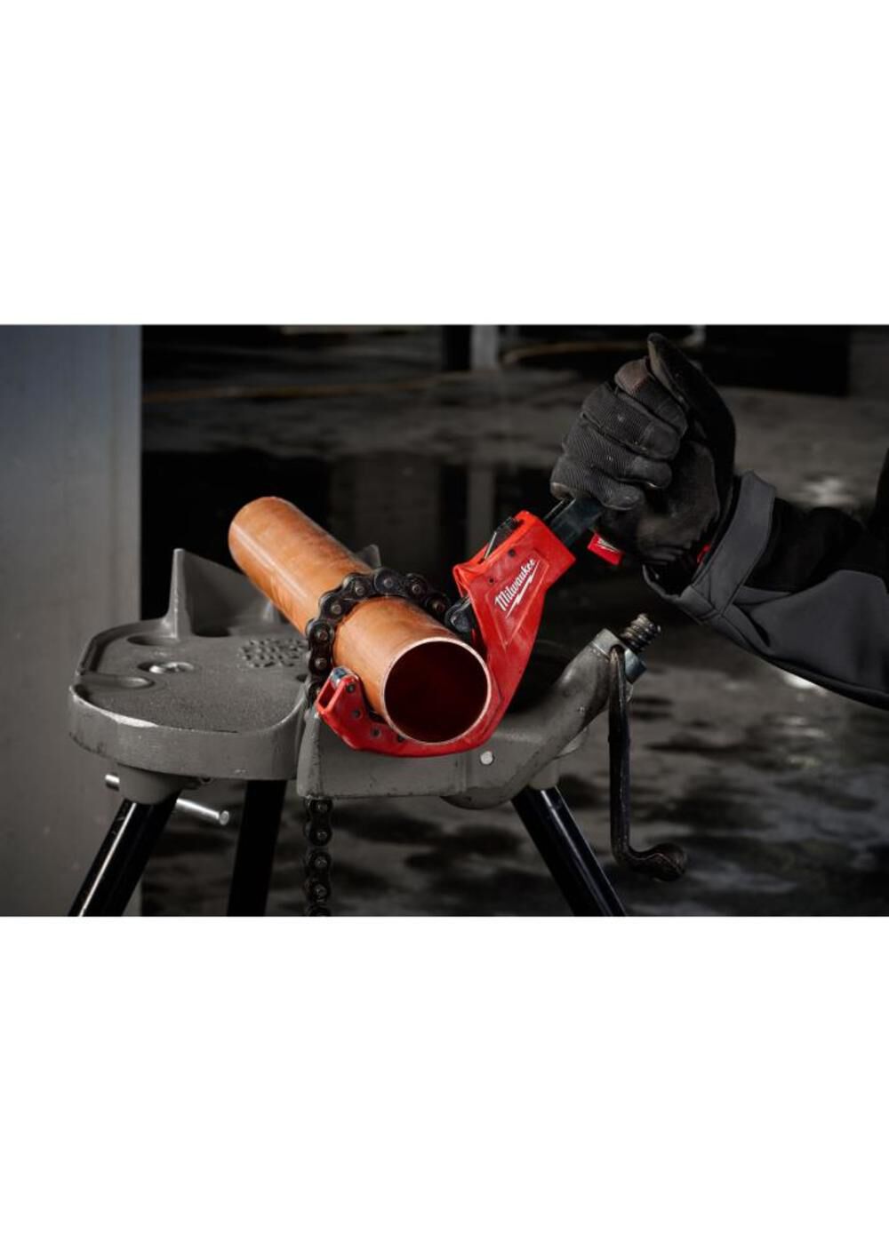 Milwaukee 2-1/2 in. Quick Adjust Copper Tubing Cutter 48-22-4253 from Milwaukee