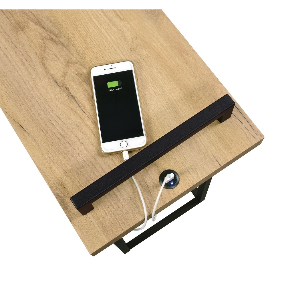 Stetsonia C Table with USB Charging Port