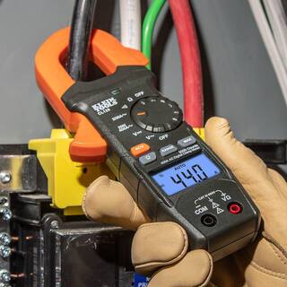 Klein Tools Digital Clamp Meter AC Auto-Ranging 400 Amp CL120