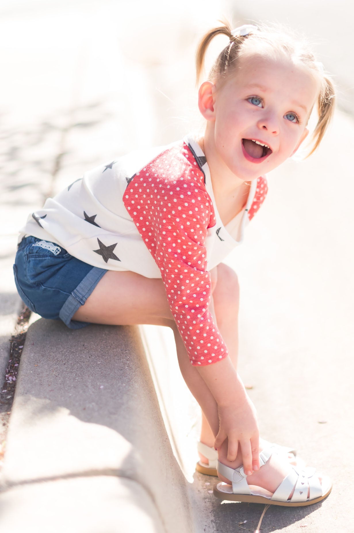 The Little Stars & Dots Modest Tee