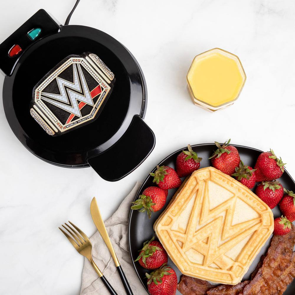 Uncanny Brands Black WWE Championship Belt American Waffle Maker WM1-WWE-CHB