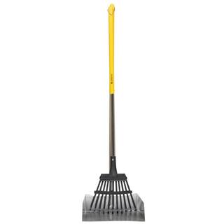 ALTERRA 2-Piece Multi-Purpose Scoop and Rake Garden Tool Set A210531