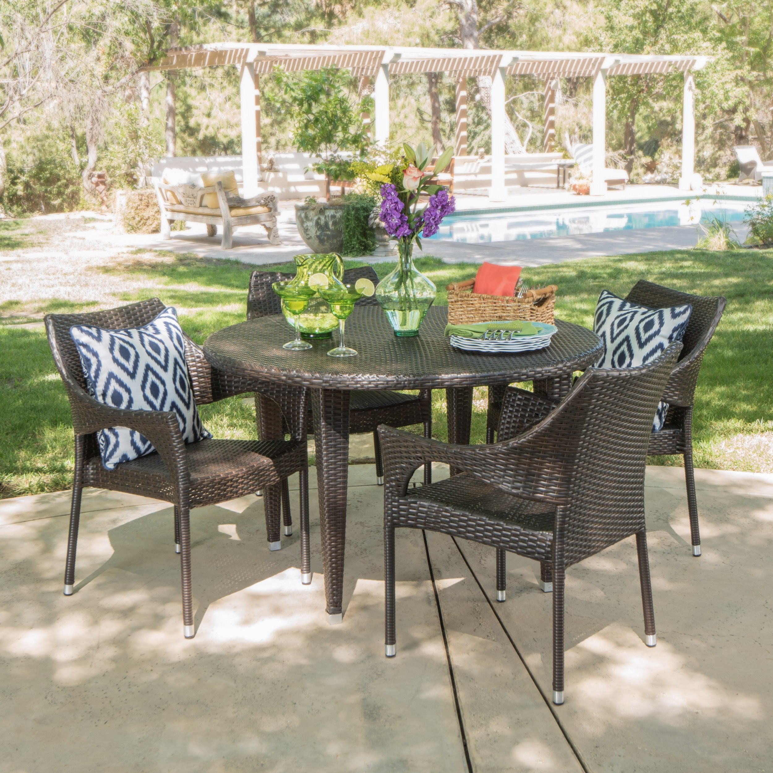 Sun & Moon Outdoor 5 Piece Wicker Circular Dining Set