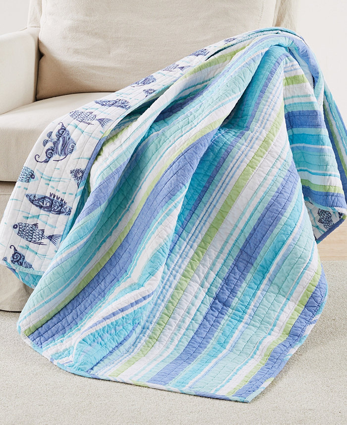 Levtex Laida Beach Whimsical Fish Reversible Quilted Throw， 50