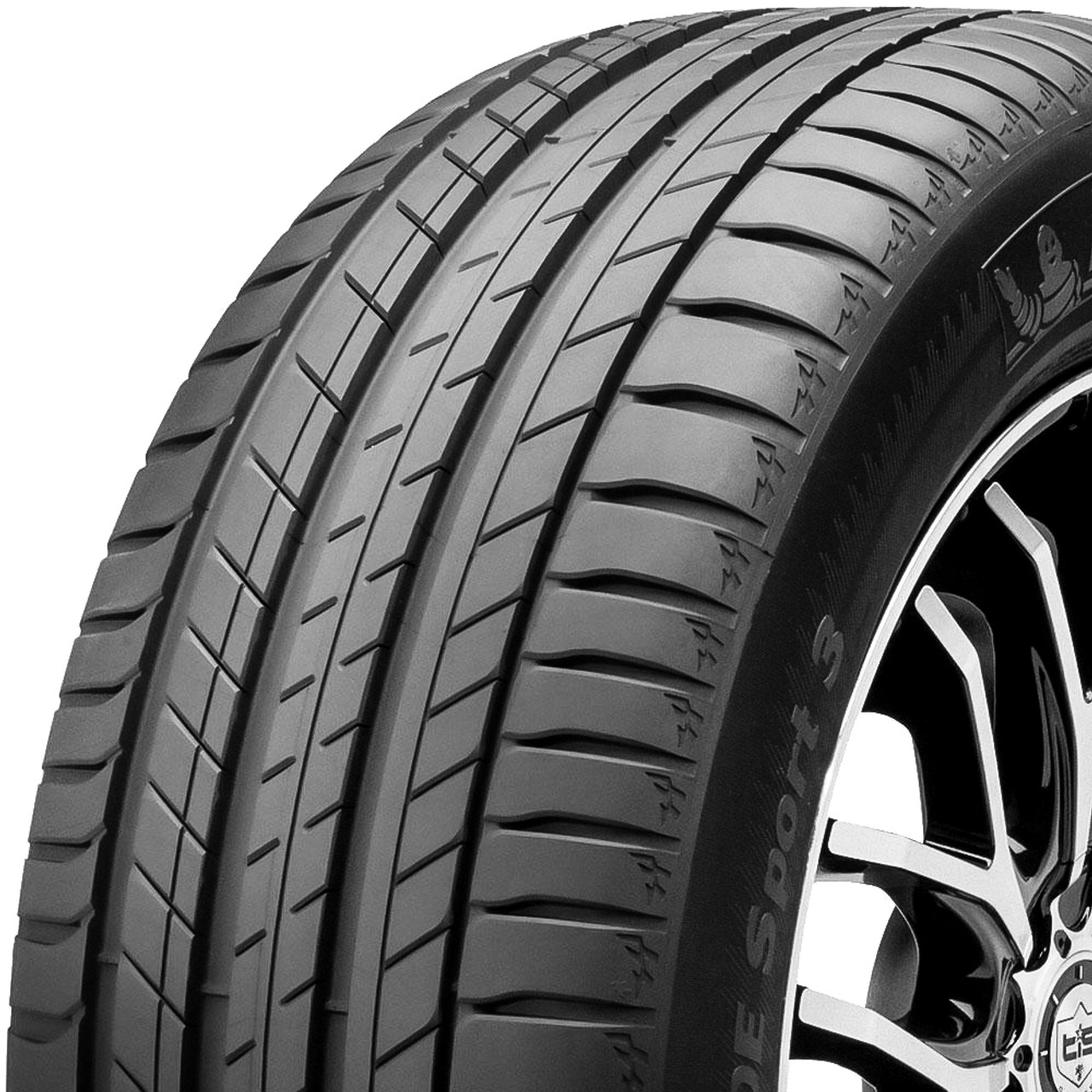 Michelin Latitude Sport 3 235