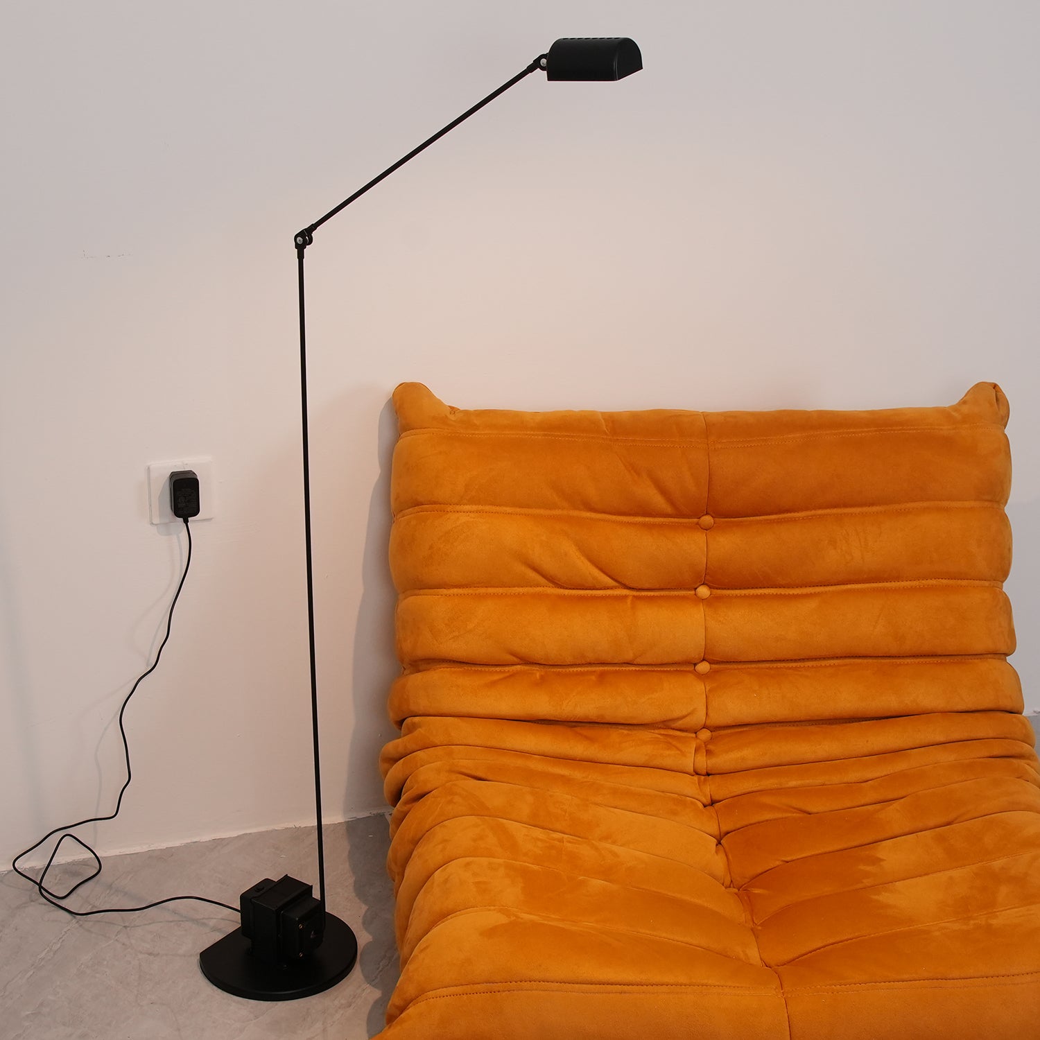 Dynamo Floor Lamp