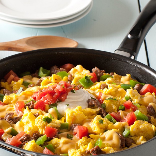 Nordic Ware Texas Skillet With Helper Handle Black