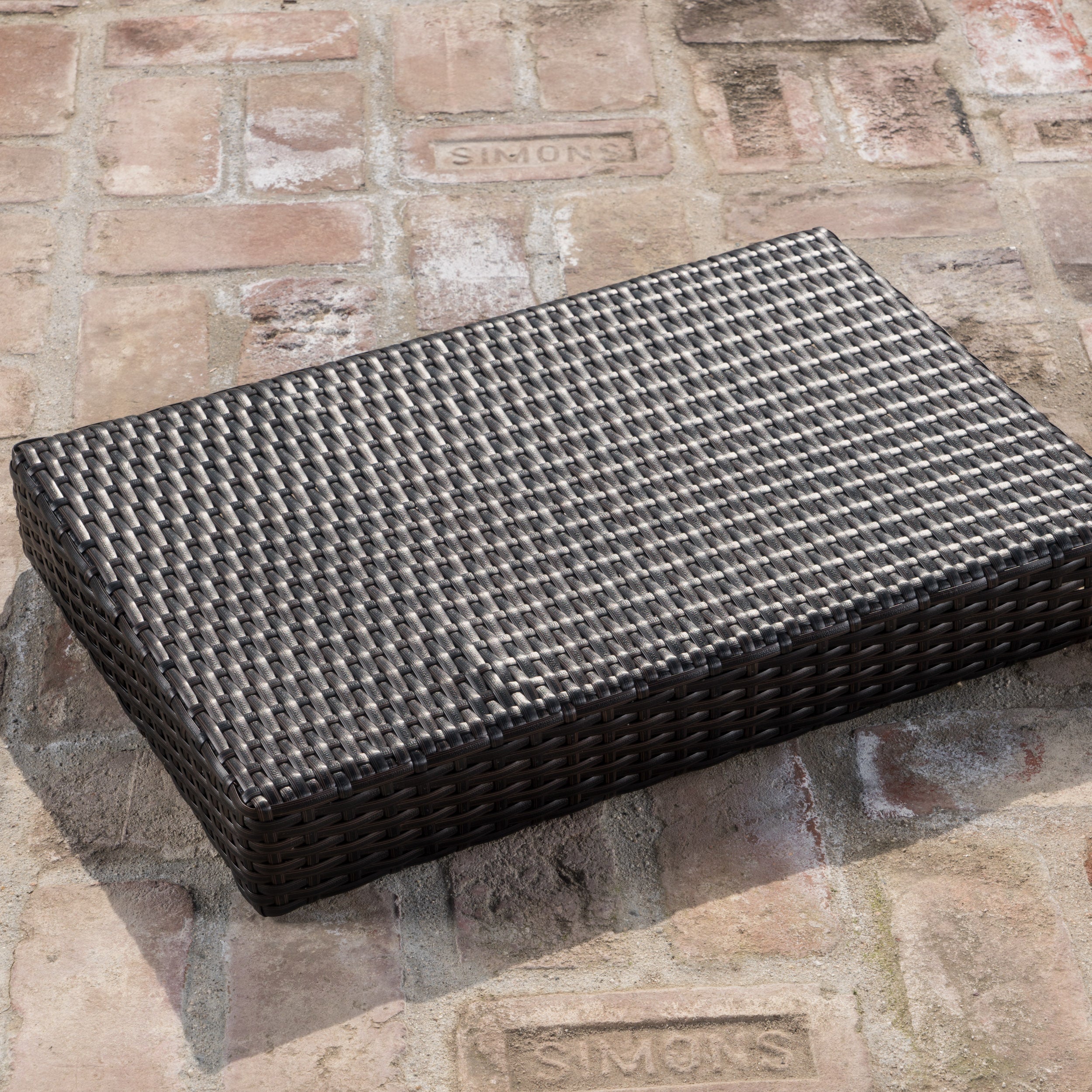 Thelma Contemporary Outdoor Mixed Mocha Woven Wicker End Table