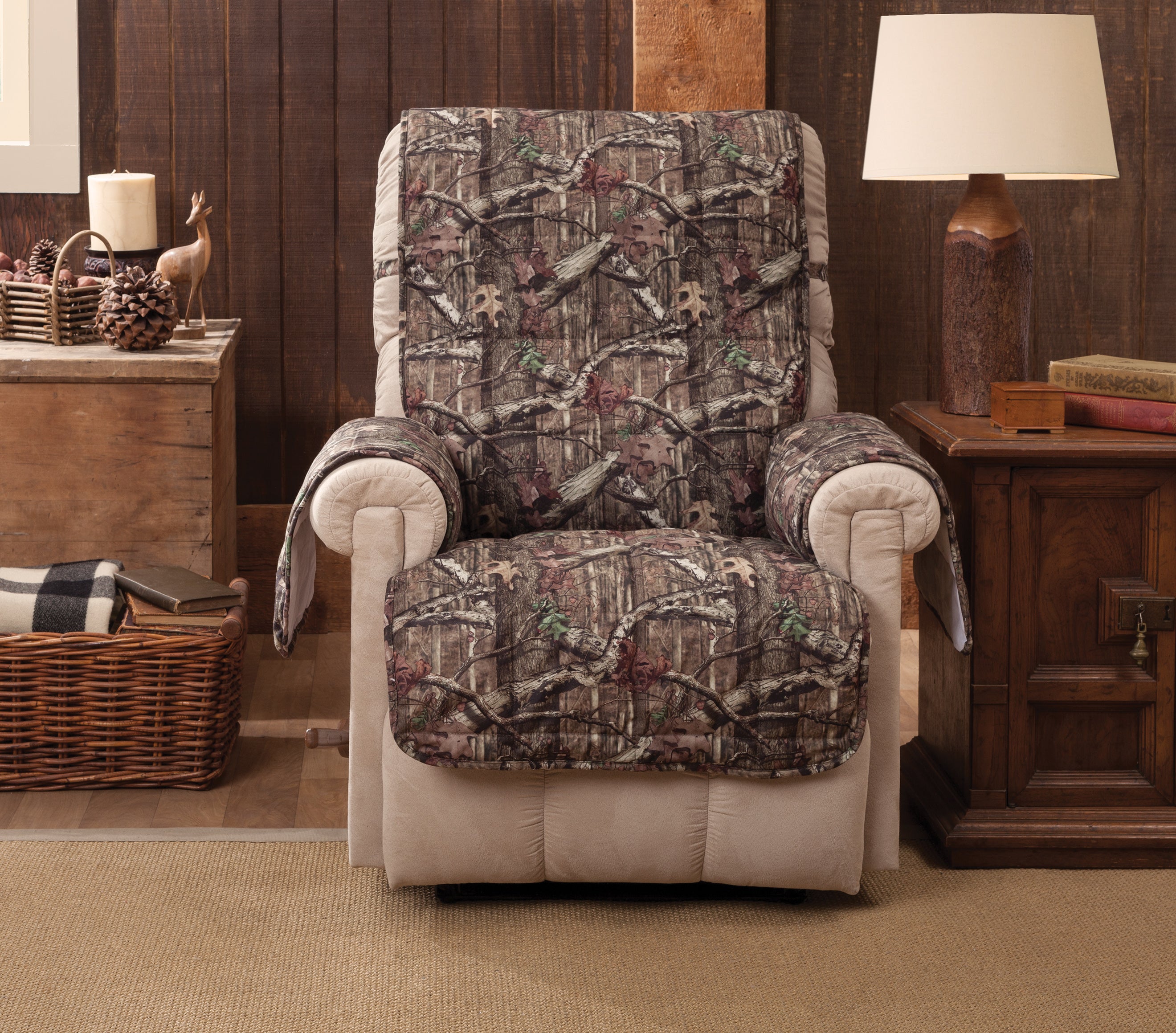 Innovative Textile Solutions 1-Piece Mossy Oak Break-Up Infinity Recliner Furniture Protector Slipcover