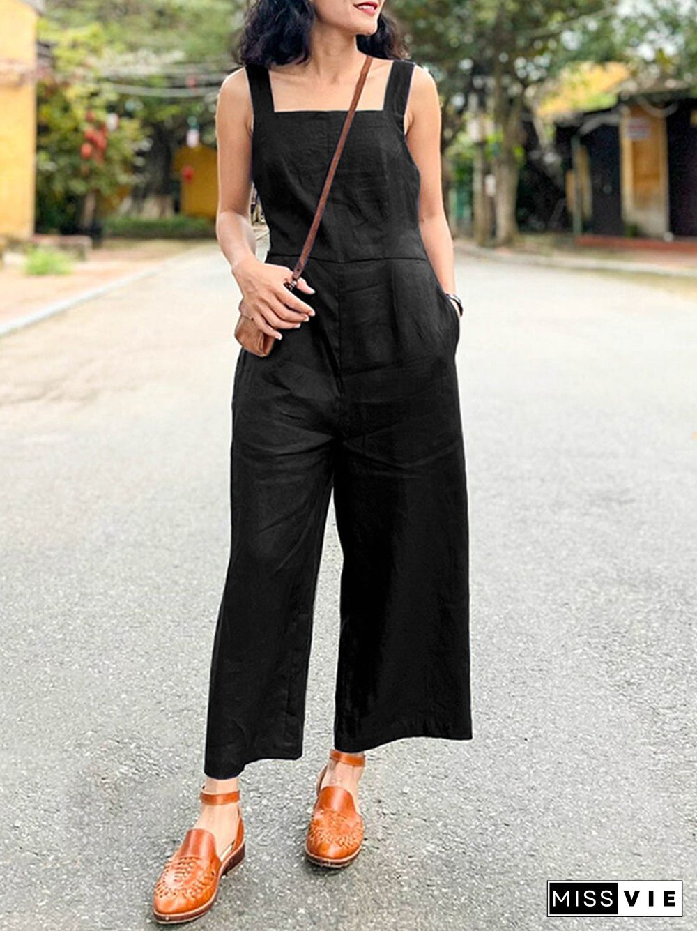 Solid Pocket Square Collar Sleeveless Wide Leg Jumpsuit