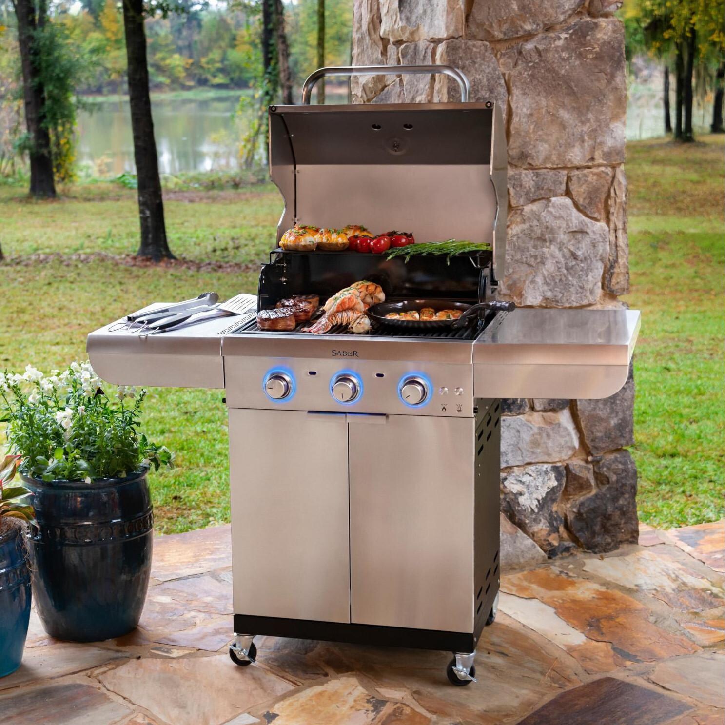 Saber Select 3-Burner 24-Inch Infrared Propane Gas Grill