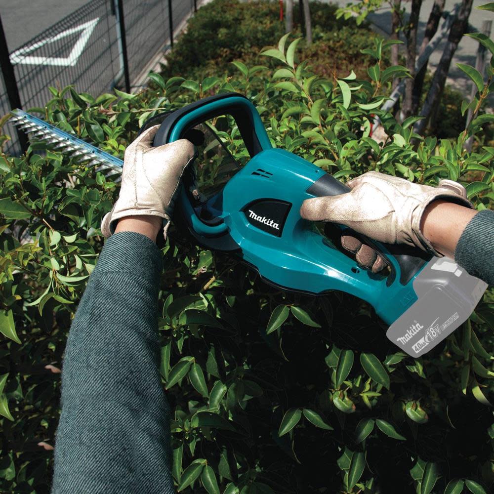 18V LXT? Lithium-Ion Cordless Hedge Trimmer (Bare Tool) ;