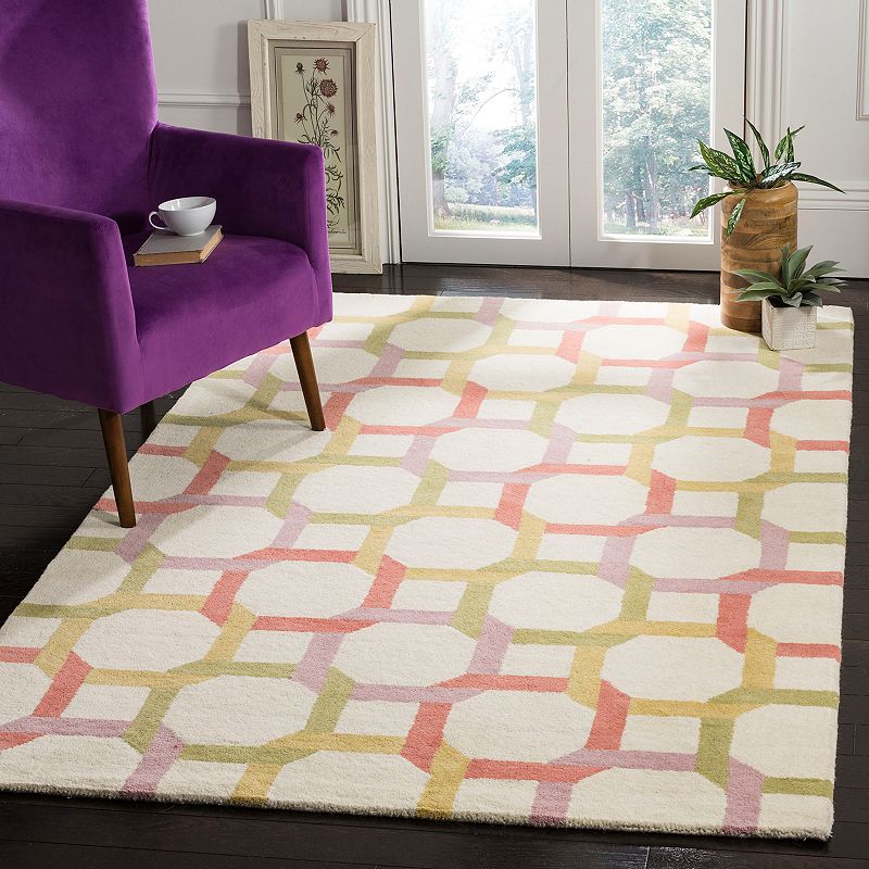 Safavieh Martha Stewart Saffron Peony Rug