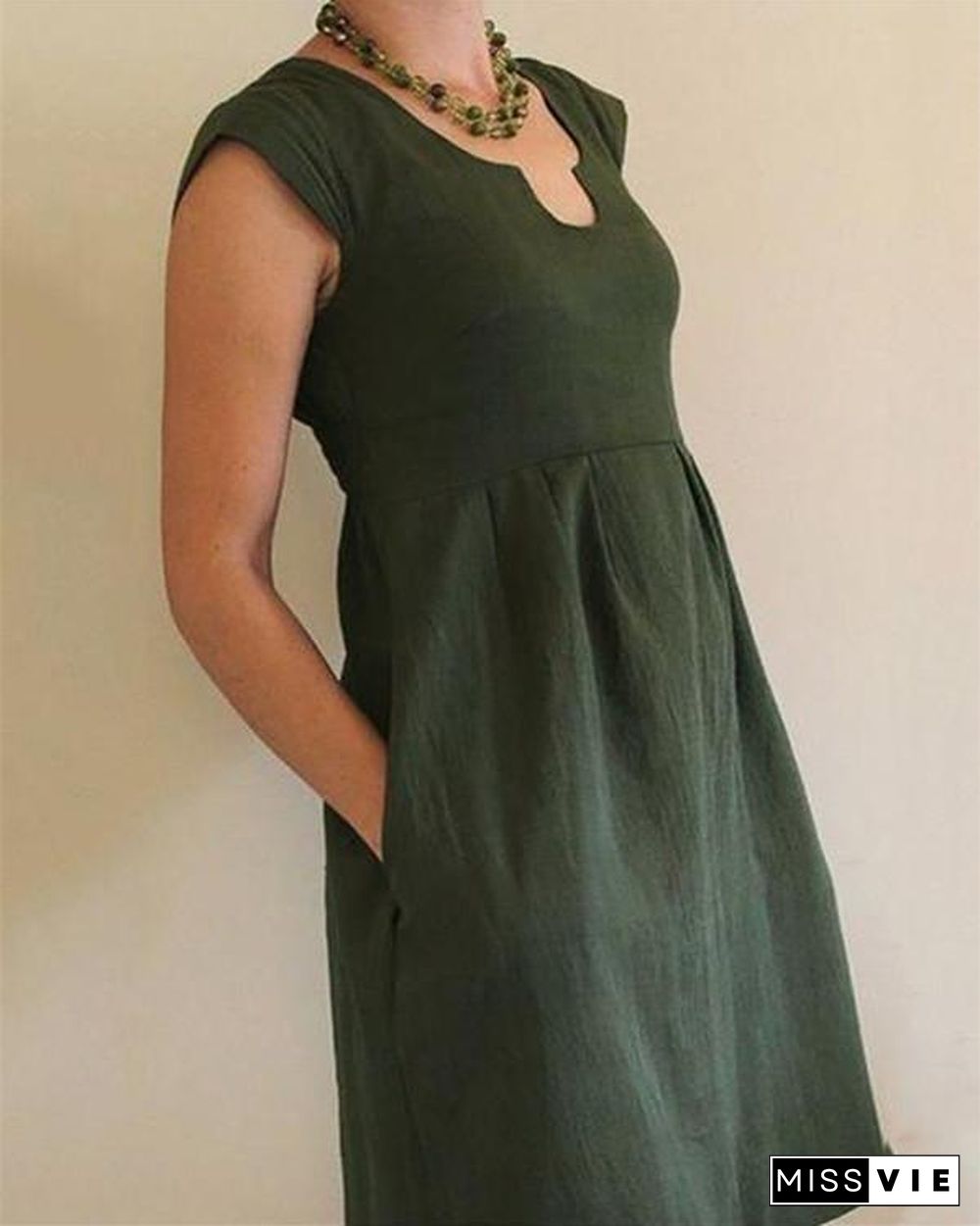 Solid Paneled U-neck Casual Pockets Midi Dress