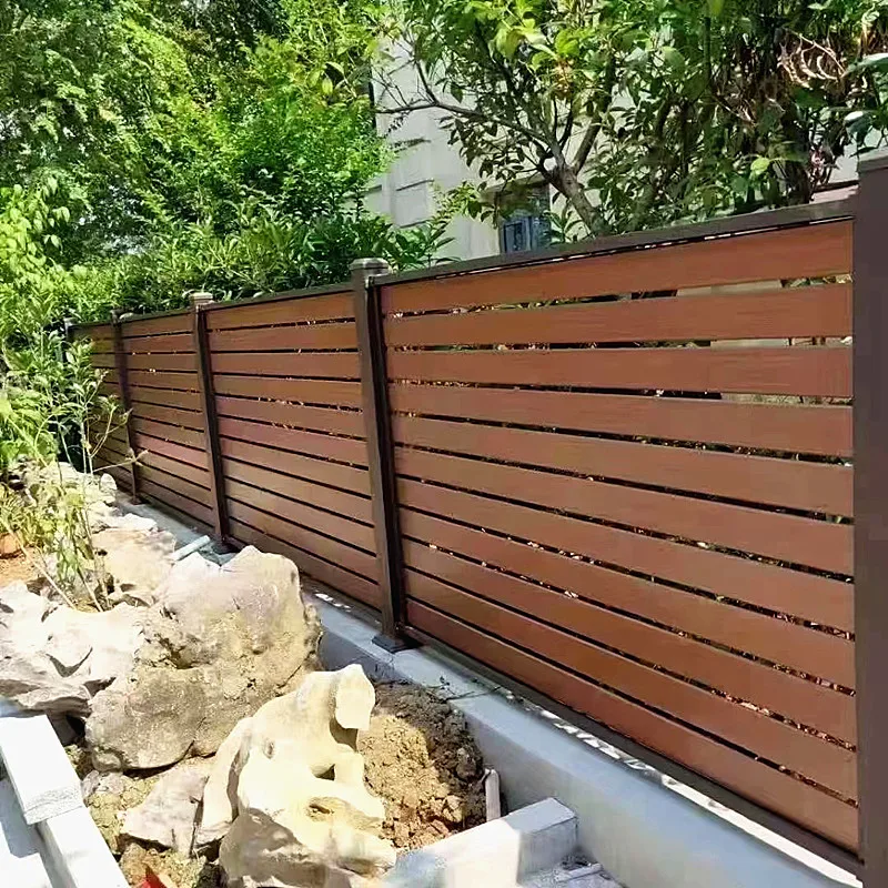 Factory Directly Supply Country High Quality Aluminum Fence Panels Metal Fencing Material Outdoor Farm Fence