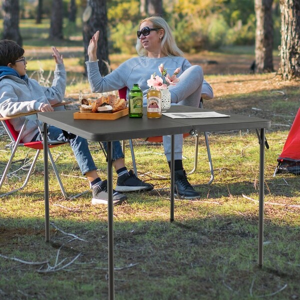 Folding Camping Table Portable HDPE Outdoor Picnic Dining Table