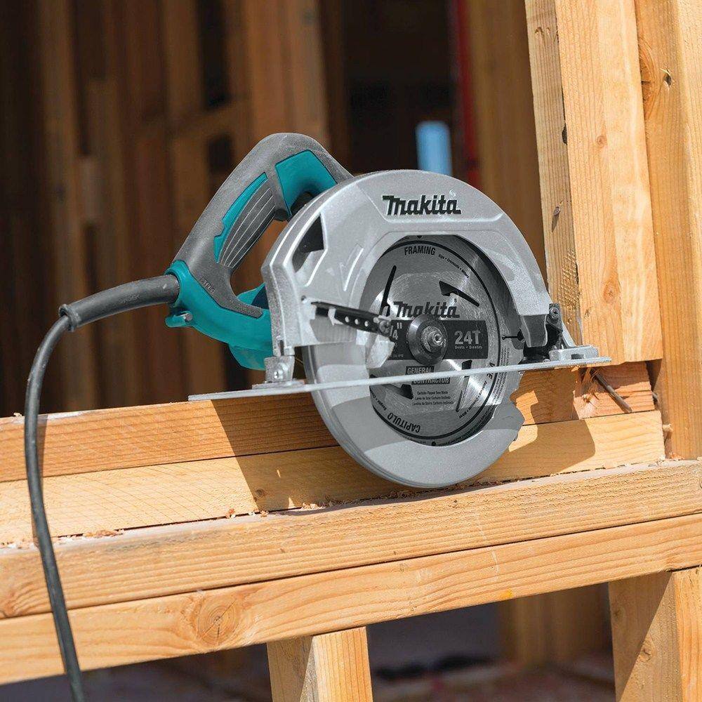 Makita 10.5 Amp 7-14 in. Corded Circular Saw HS7600