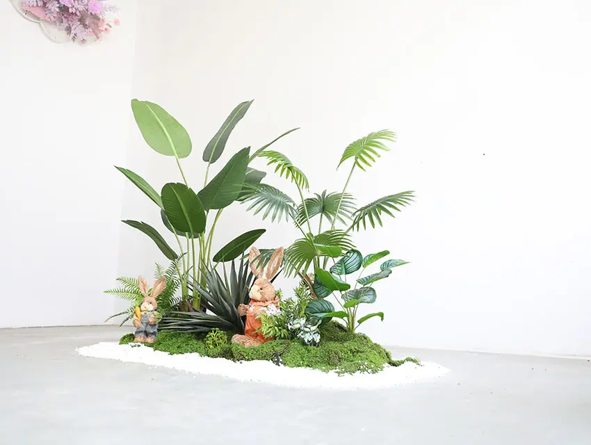 Traveler banana palm anchovy yucca apple leaf Persian fern PE ball white silk turf dark green straw rabbit artificial landscape