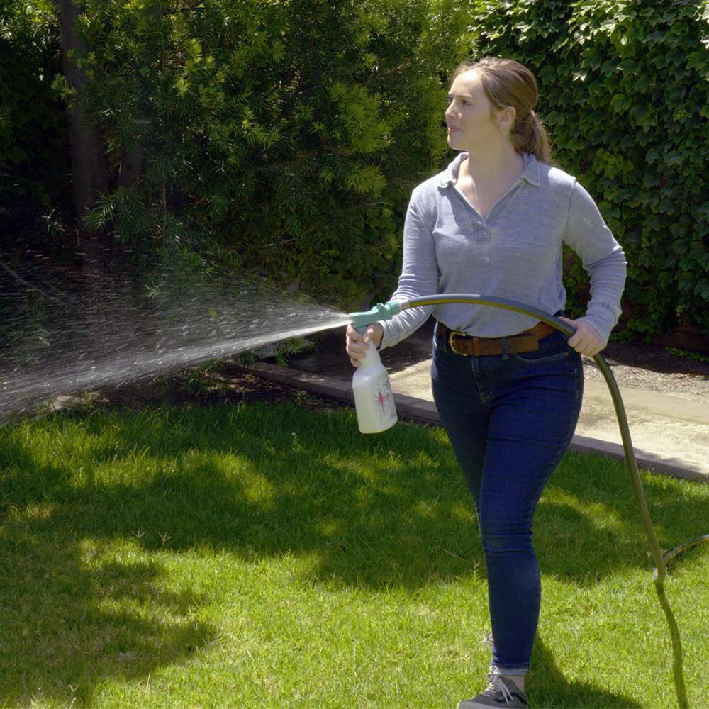 EcoSmart 32 oz. Natural Mosquito and Tick Control Concentrate with Plant-Based Essential Oils Ready-To-Use Hose End Spray Bottle ECSM-33725-01EC