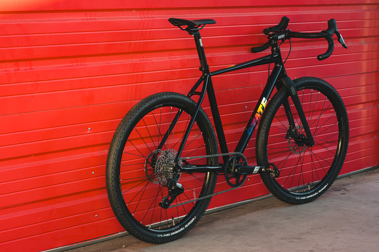 6061 All-Road - Apex XPLR AXS - Black / Sunset (650b / 700c)